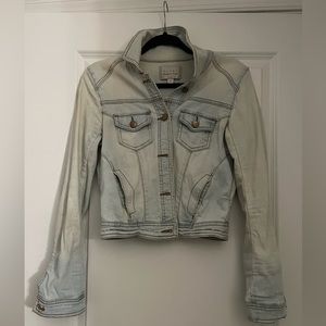 Hinge light fade Jean Jacket in size xsmall